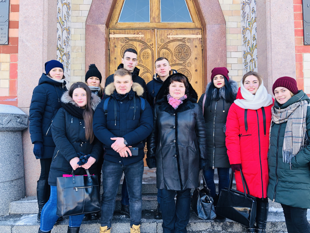 Екскурсія в Полтавський краєзнавчий музей імені Василя Кричевського.