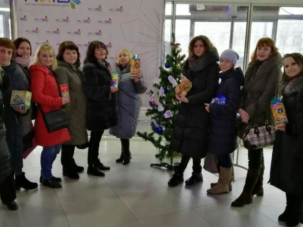 Викладачі УМСА долучилися до благодійного проекту «Ялинка янголів»