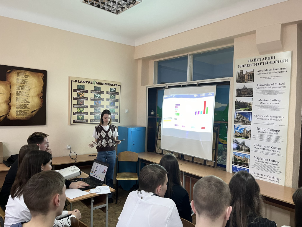 Про роботу СЕКЦІЇ ФІЛОЛОГІЇ І ГУМАНІТАРНИХ НАУК,  ПІДСЕКЦІЇ ІНОЗЕМНИХ ТА ЛАТИНСЬКОЇ МОВ