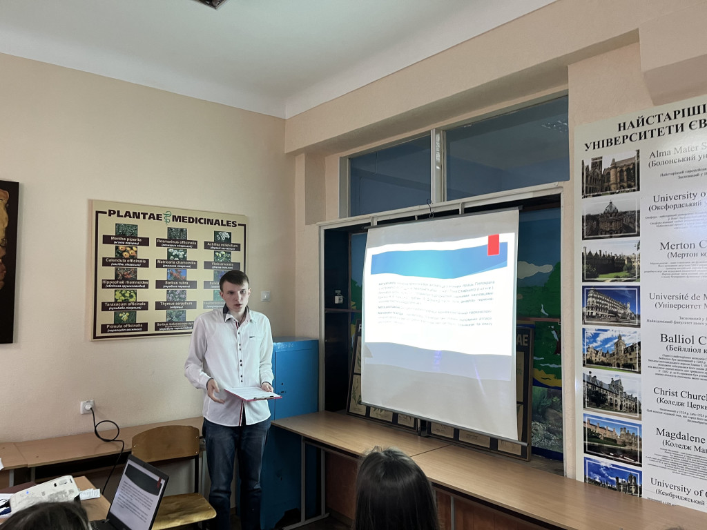 Про роботу СЕКЦІЇ ФІЛОЛОГІЇ І ГУМАНІТАРНИХ НАУК,  ПІДСЕКЦІЇ ІНОЗЕМНИХ ТА ЛАТИНСЬКОЇ МОВ