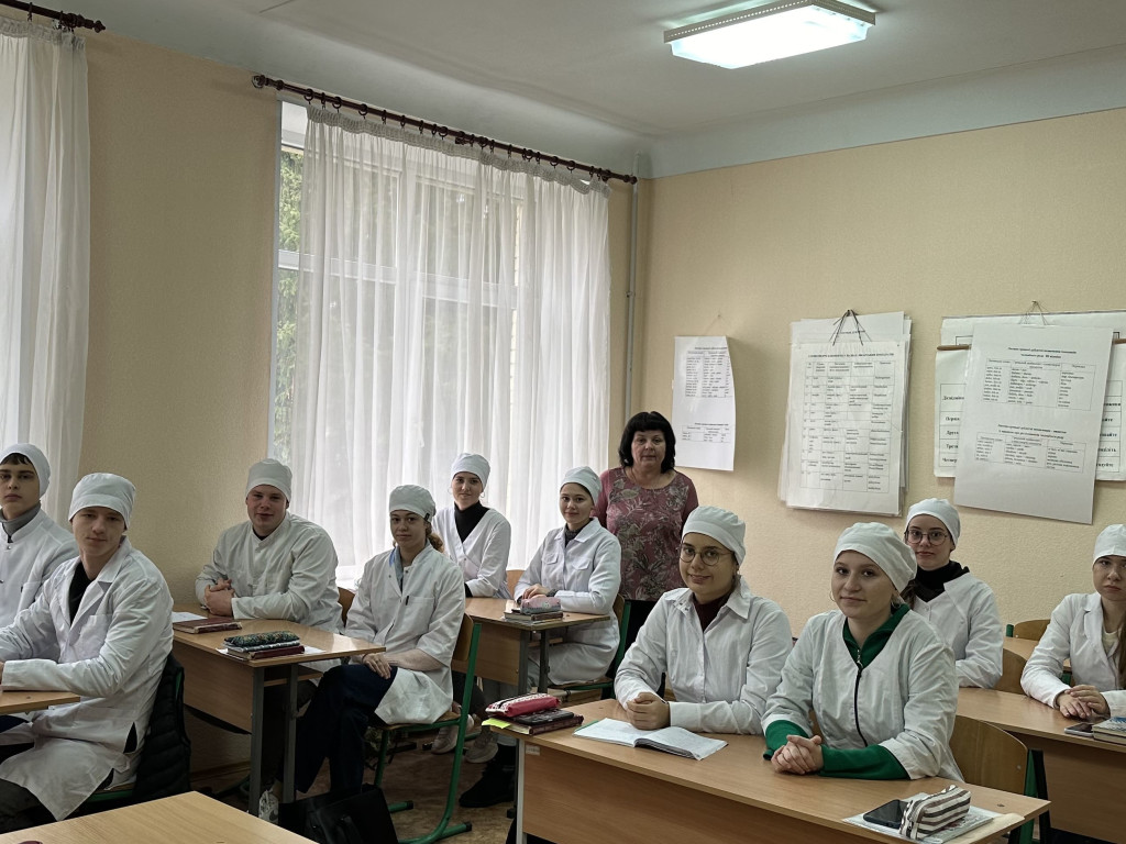 До Дня української писемності та мови