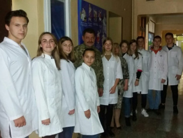 Виховний захід  "День українського козацтва й День захисника вітчизни"